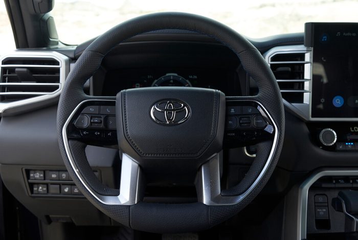 Tundra interior 3