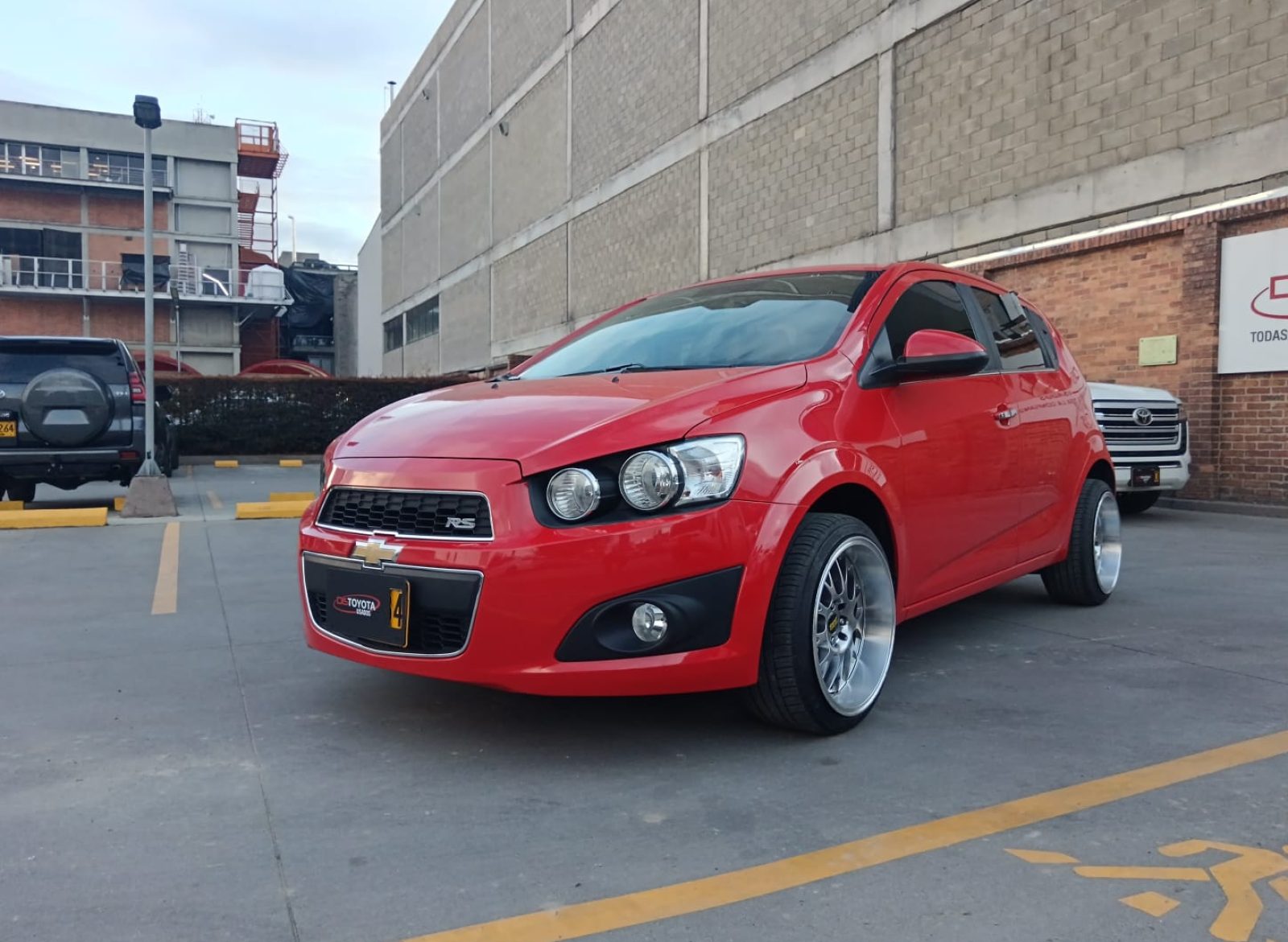 WhatsApp Image 2025-12-03 at 5.41.26 PM (2)