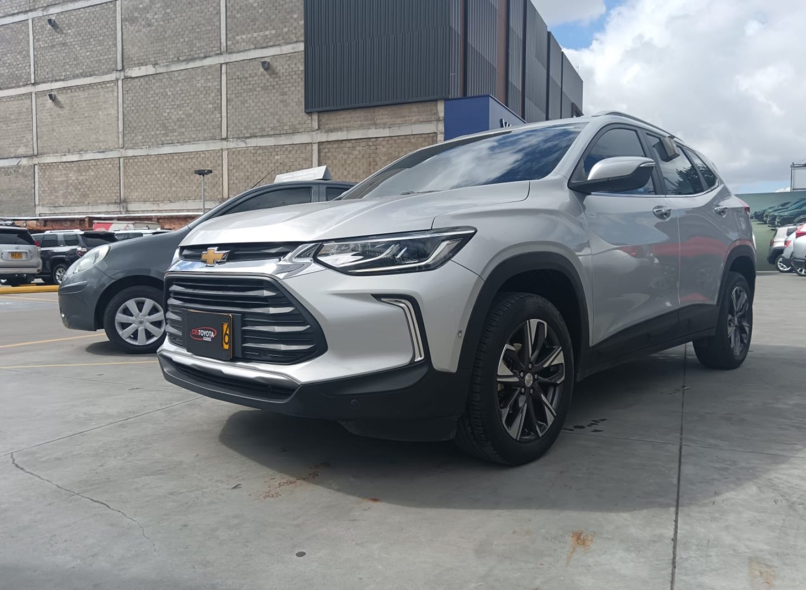 WhatsApp Image 2025-12-03 at 9.33.42 AM (2)