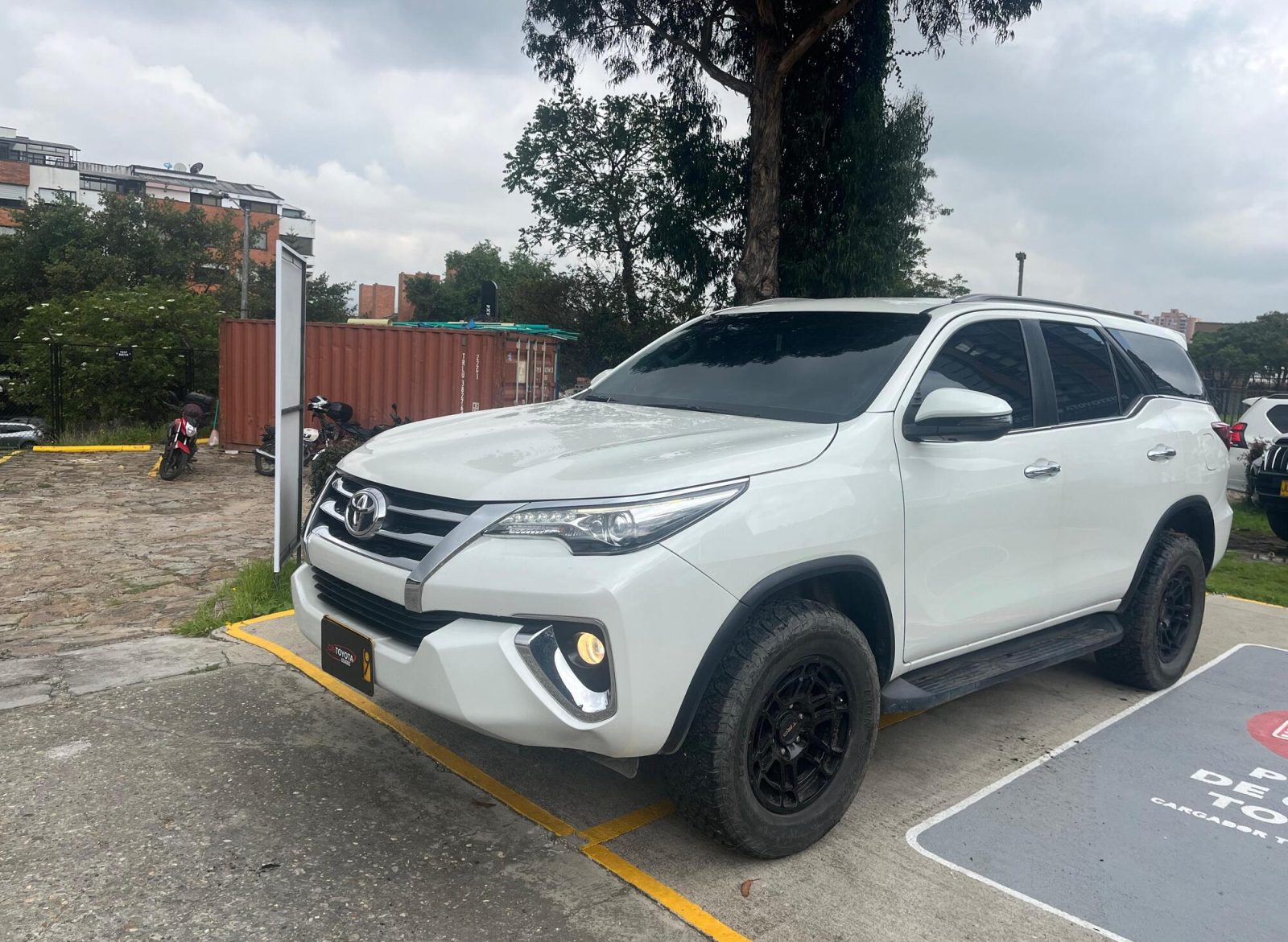 WhatsApp Image 2025-12-05 at 4.42.28 PM (1)